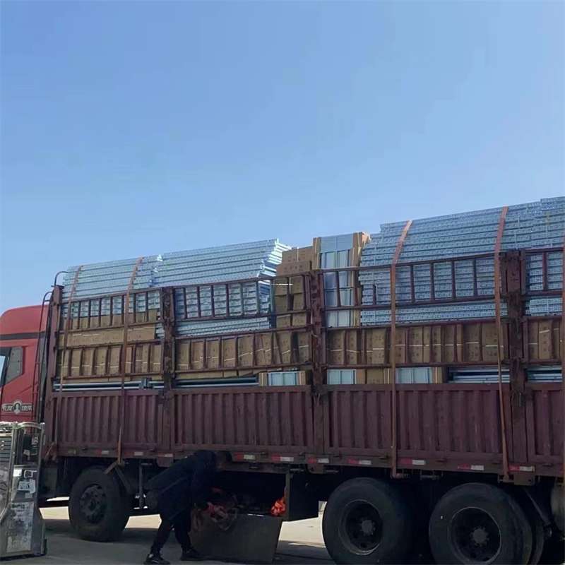 黑龙江哈尔滨尚志到新疆阿勒泰富蕴县物流公司，一站式服务